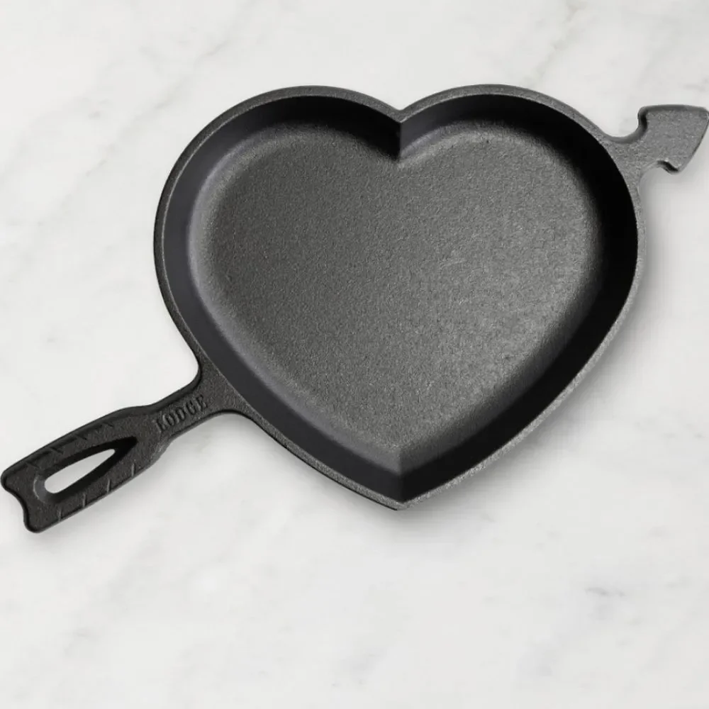 Lodge Seasoned Cast Iron Heart-Shaped Skillet